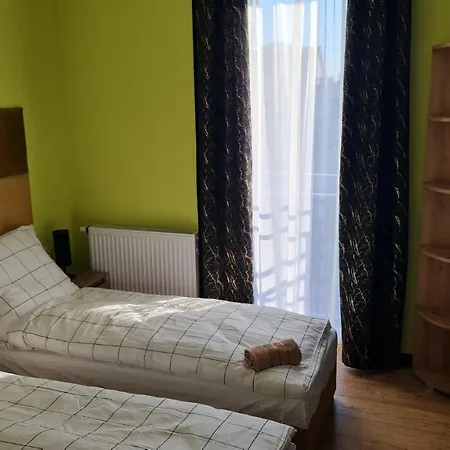 Apartament Cysterska 18/24 *